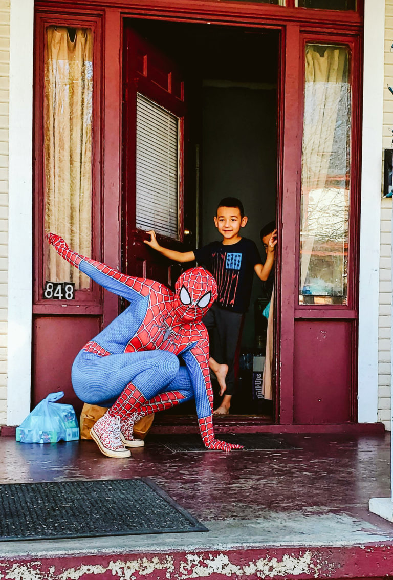 Spiderman Deliveries-10